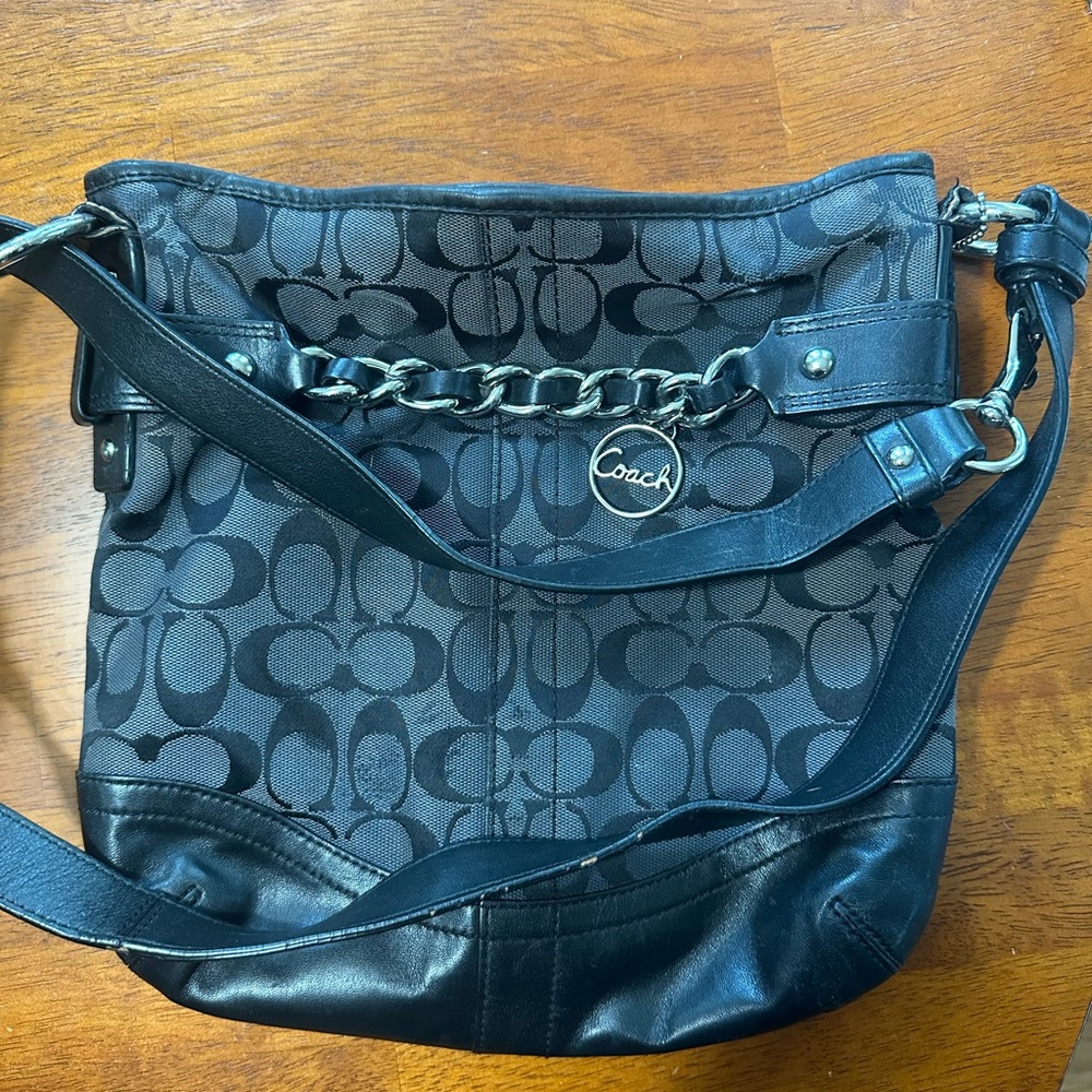 BLACK COACH PURSE 👛